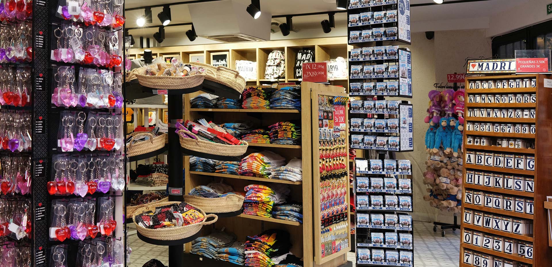 Gift & Novelty Store